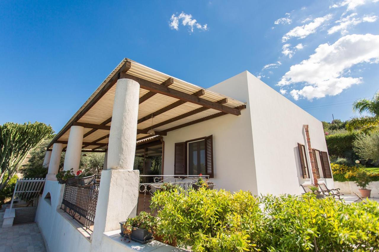 Villa Maria Una Finestra Sul Mare ヴァルデーリチェ エクステリア 写真